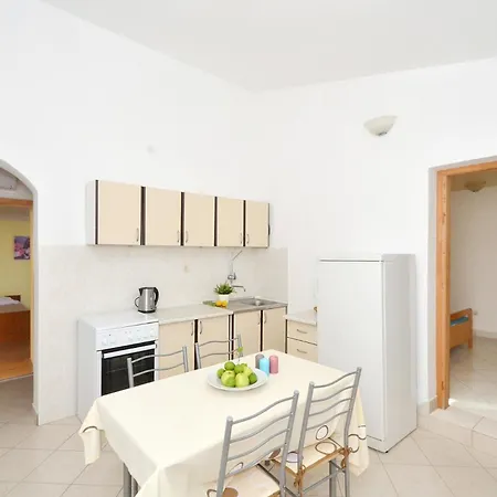 By The Sea Vinisce, Trogir - 16485 Apartamento Vinišće