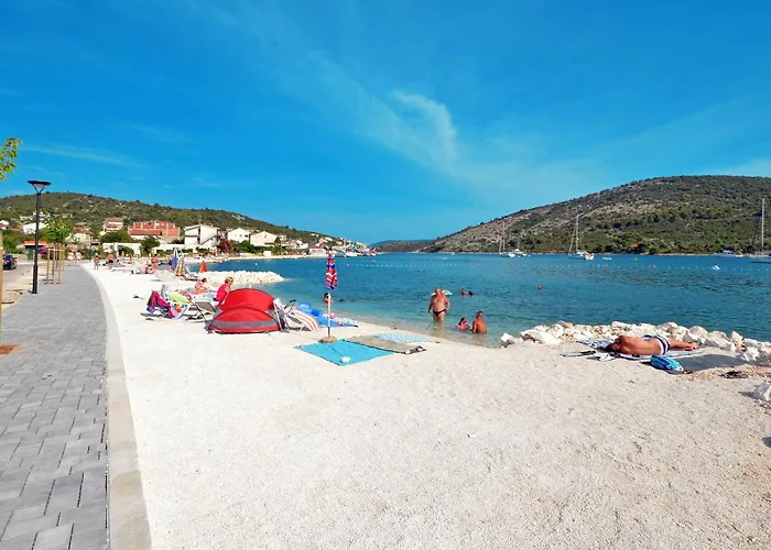 By The Sea Vinisce, Trogir - 16485 * Vinišće